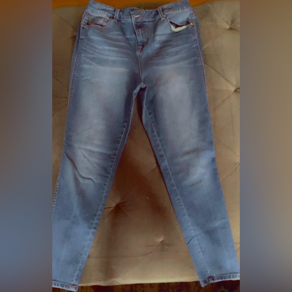 Medium Denim ankle jeans